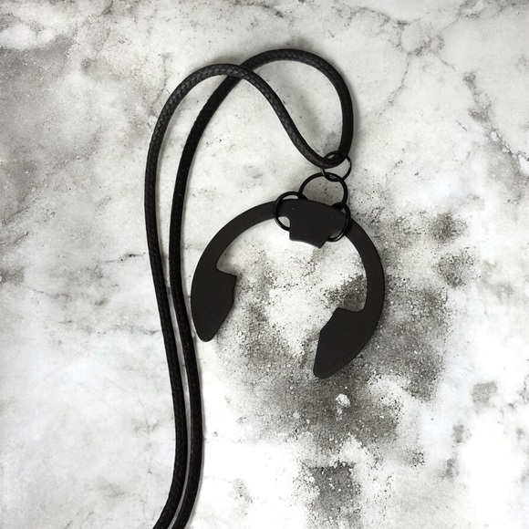 5 For $25💫Black Grunge Industrial Hardware Pendant - Picture 3 of 3